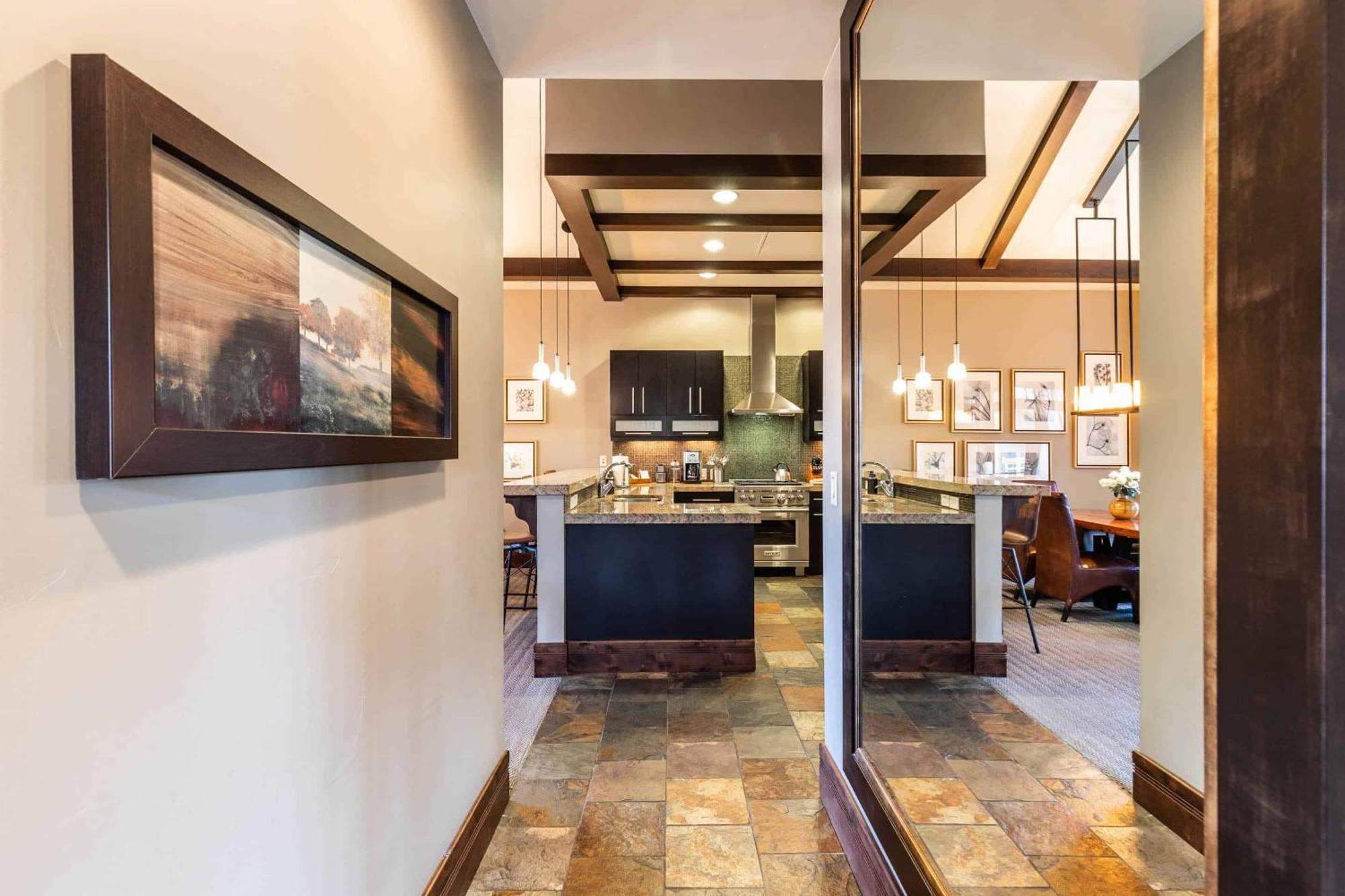 One Village Place 508 By East West Hospitality Truckee Buitenkant foto